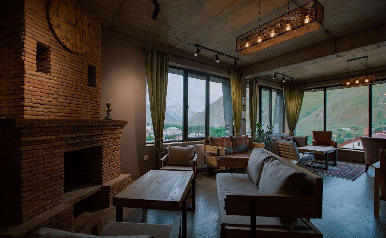 Northgate Hotel Kazbegi エクステリア 写真