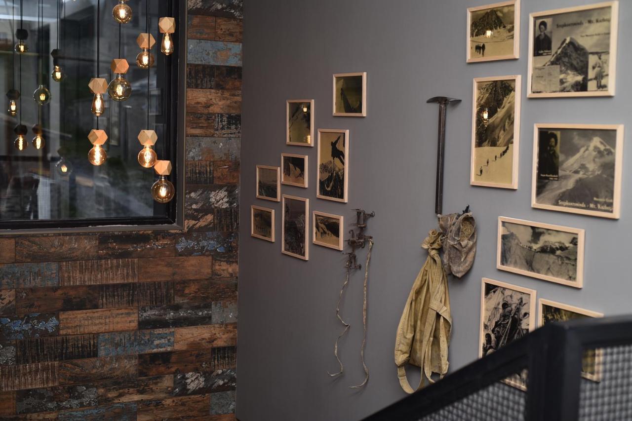 Northgate Hotel Kazbegi エクステリア 写真