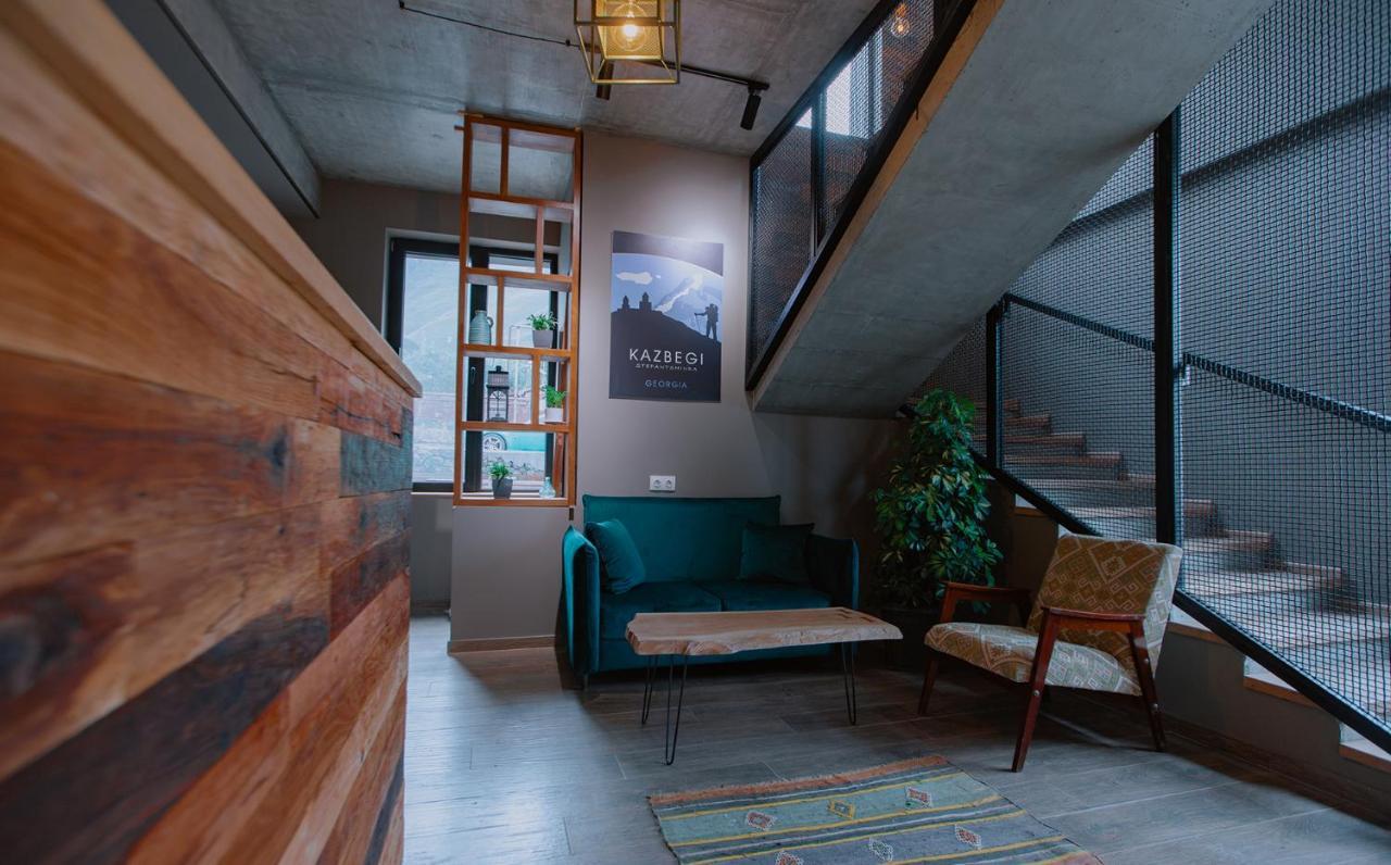 Northgate Hotel Kazbegi エクステリア 写真