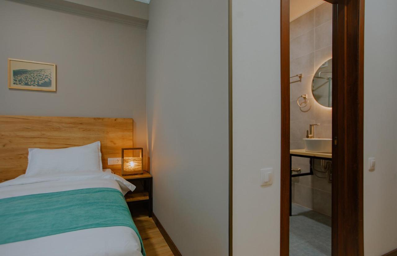 Northgate Hotel Kazbegi エクステリア 写真